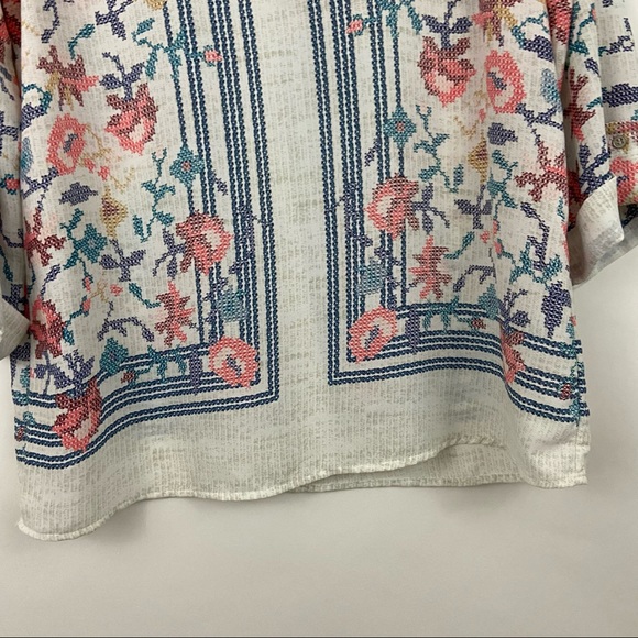 Brixon Ivy Stitch Fix Floral Cross Stitch Top M - Picture 3 of 8